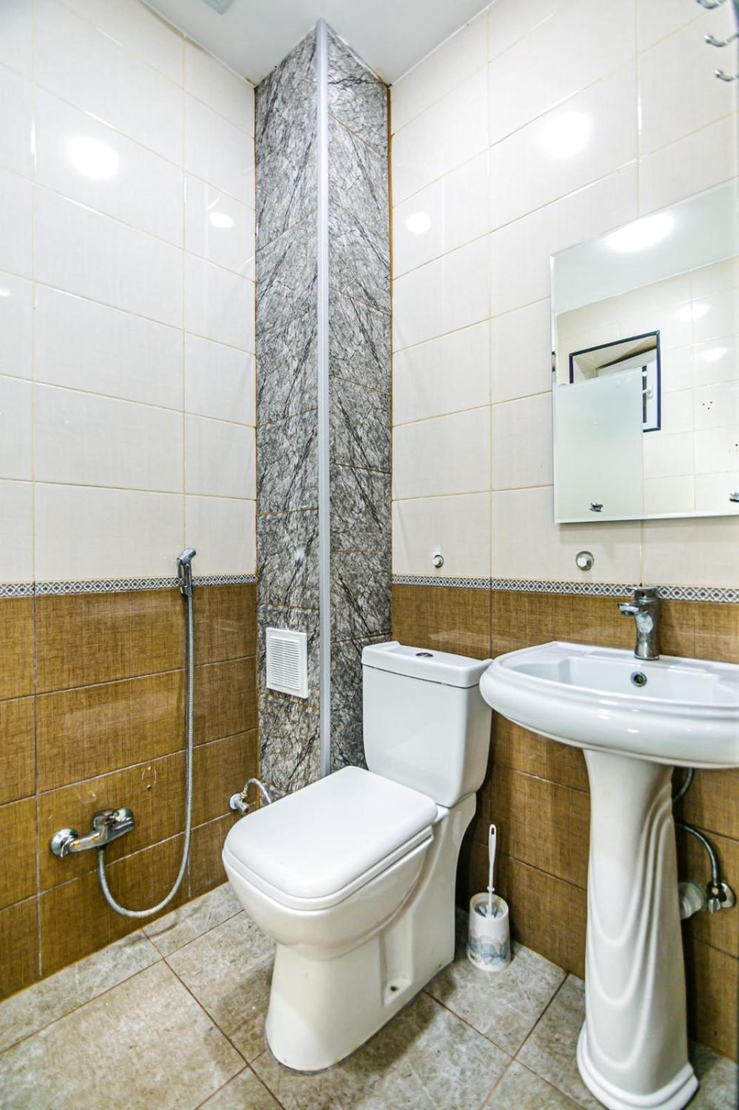 באקו M Estate. 2 Room Home In Targovu מראה חיצוני תמונה